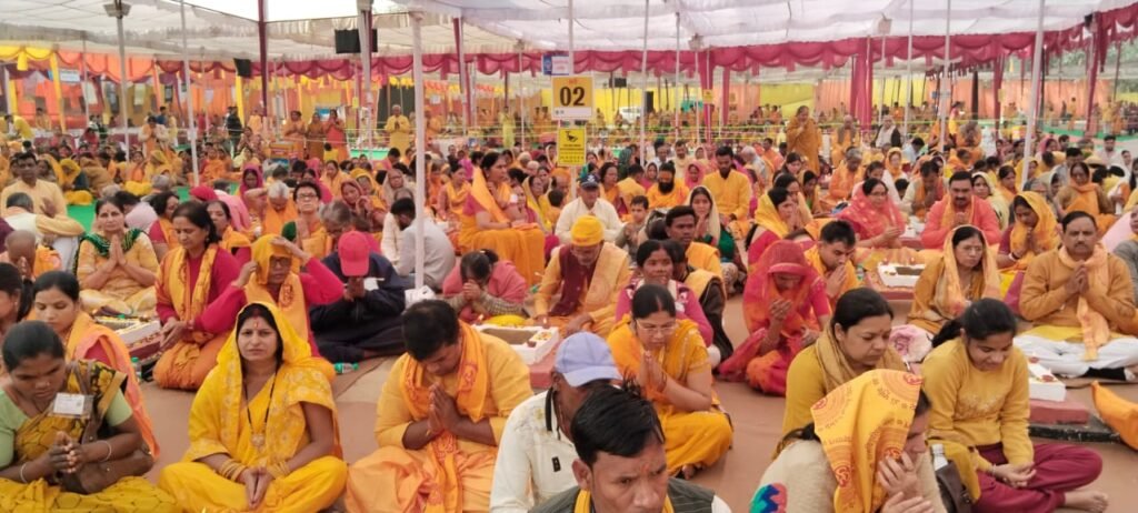 251 Kundiya Maha Yagya Goes Green with Symbolic Havan