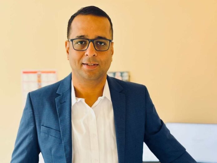 Jagdish Bhise PhD, IT Management, Retail Pricing, Data-Driven, AI, Machine Learning, IMSR, Doctoral Success, IT Architect, Business Technology